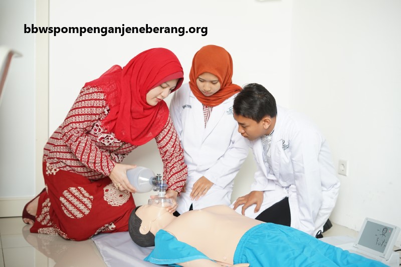 Daftar Fakultas Kedokteran dengan Peminat Sedikit di Indonesia